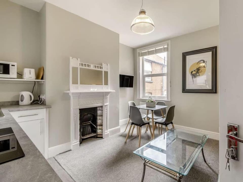Coastal Apartment 2 Minutes from the Beach & Town Centre Apartment in Cromer