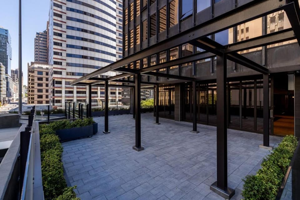 Foreshore Place Elegant Studio in CBD Apartment in Cape Town