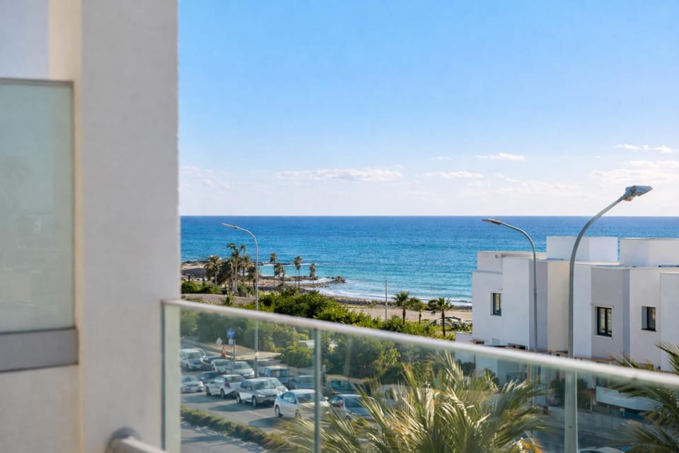 Day, Natural landscape, Balcony/Terrace, Beach, Sea view