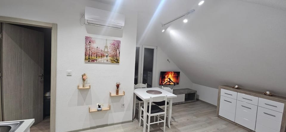 Taksim Apartman 1 Apartment in Dubrovnik-Neretva County