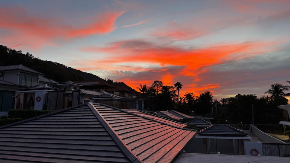 Balcony/Terrace, Mountain view, Sunset