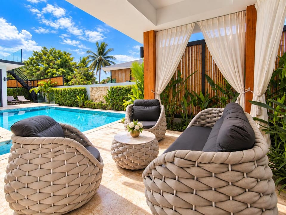 Patio, Garden, Seating area, Pool view, Swimming pool