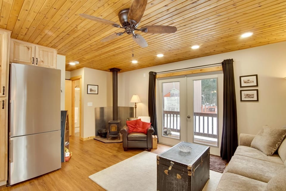 Cle Elum Cabin on the Yakima River! Cabin in King County