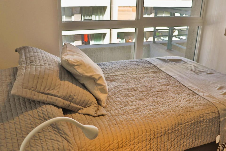 HOM WiFi AireAcond Piscina Parking Metro 4 min Apartment in Santiago