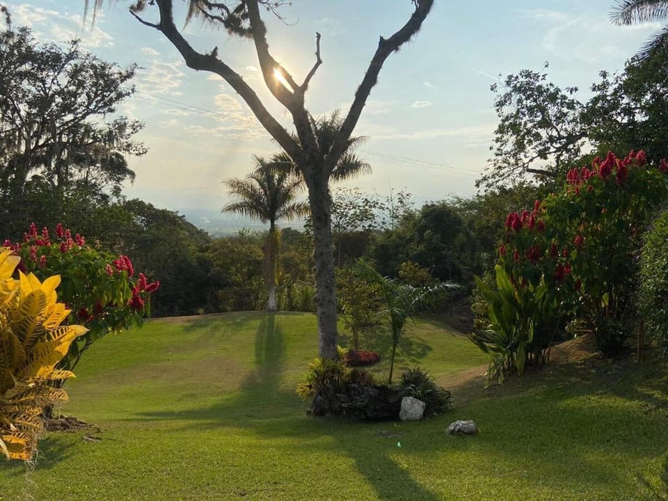 Finca Los Arrayanes House in Valle del Cauca