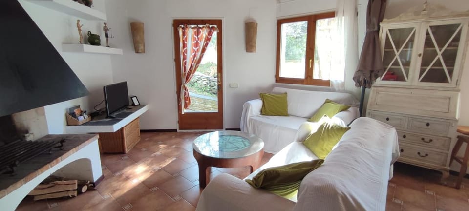 Casa amb encant i una àmplia sortida al jardí Apartment in Cadaqués