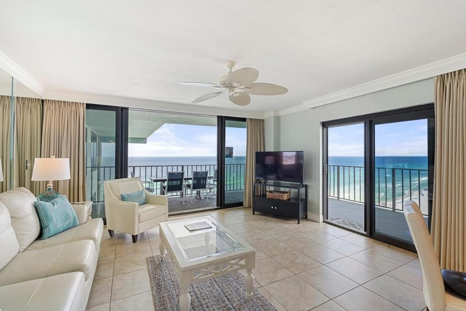 Watercrest 1710 - Sunsets in Paradise - Sleeps 8 Apartment in Lower Grand Lagoon
