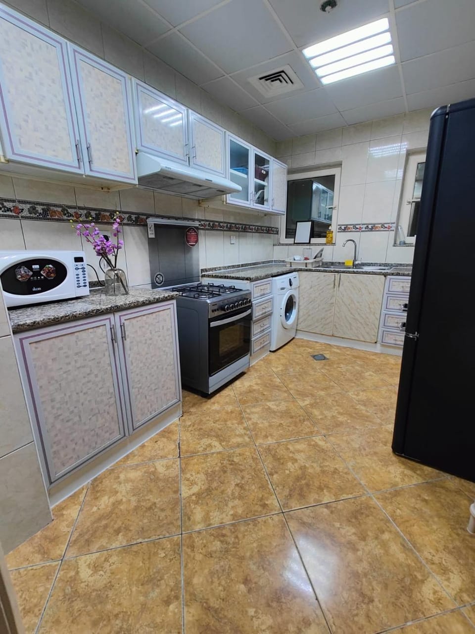 Luxury 3-Bedroom Apartment with Garden View opposite to Safiya Park Apartment in Al Sharjah