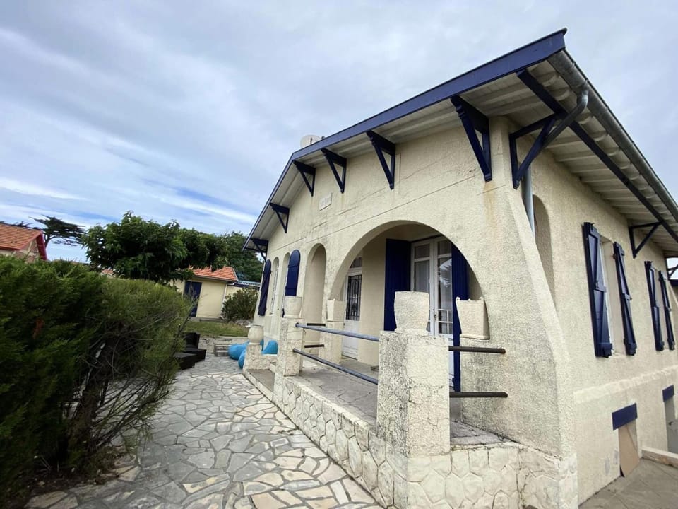 Résidence 006-soulac Sur Mer - 006 - Charmante Villa au cœur de la station MAE-1961 Villa in Soulac-sur-Mer
