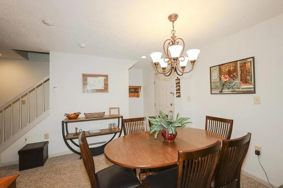 Lincoln Condo with slope view Apartment in Woodstock