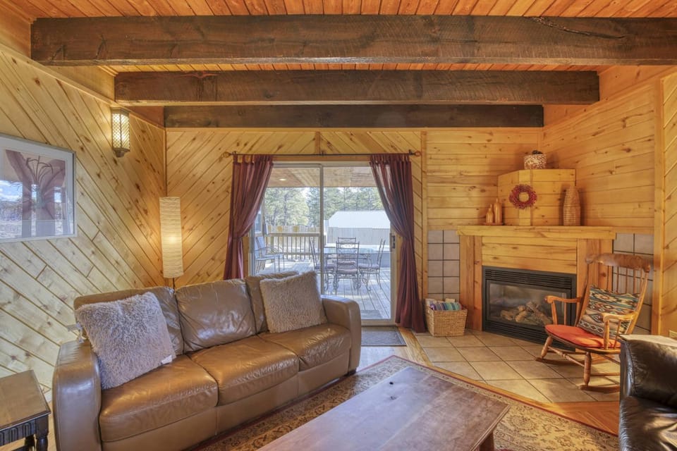 811 County Rd 500 ("Split Pine Cabin") Cabin in Pagosa Springs