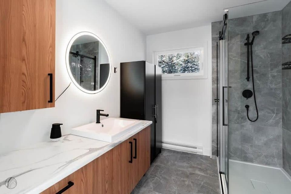 Le Boisé - spa - billard - Dogfriendly Chalet in Quebec