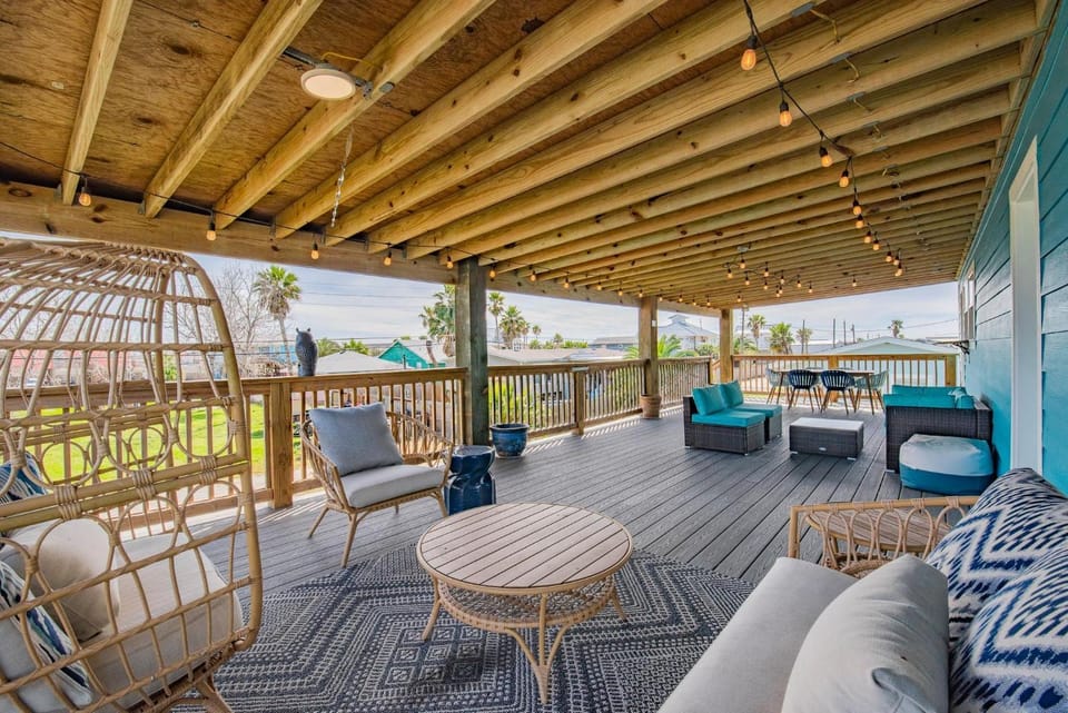 Casita Del Mar - Golf Cart Included Boat Parking House in Port Aransas