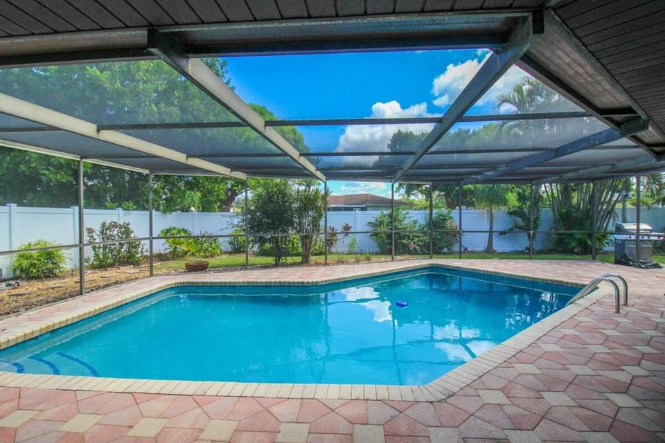 Day, Pool view, Swimming pool