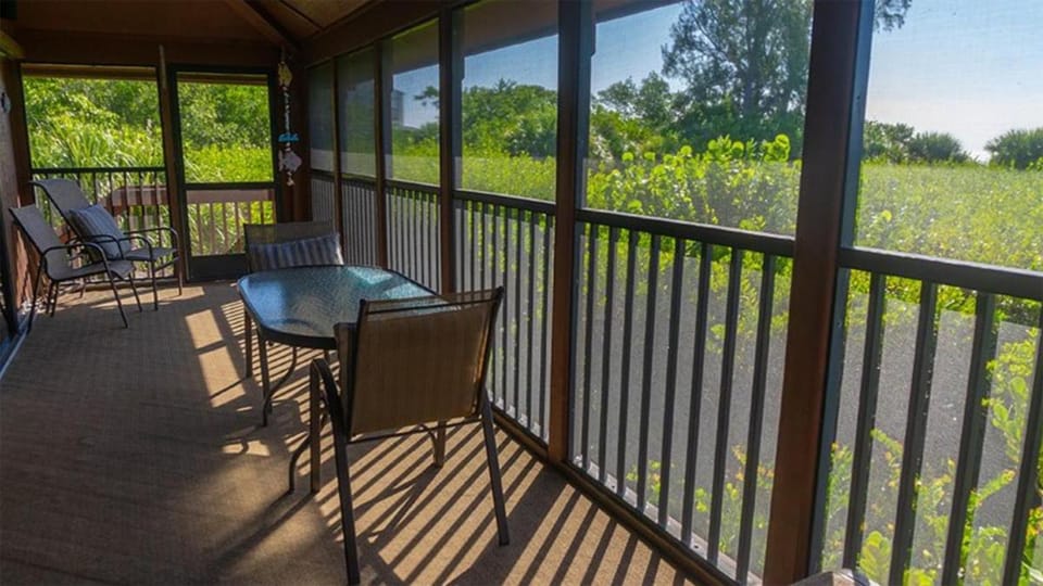 Patio, View (from property/room), Balcony/Terrace