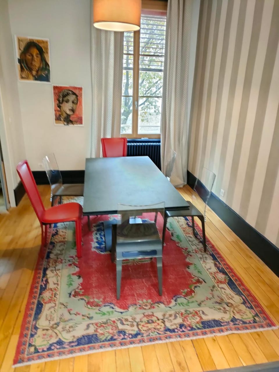 l elegante chambre chez moi Vacation rental in Villefranche-sur-Saone