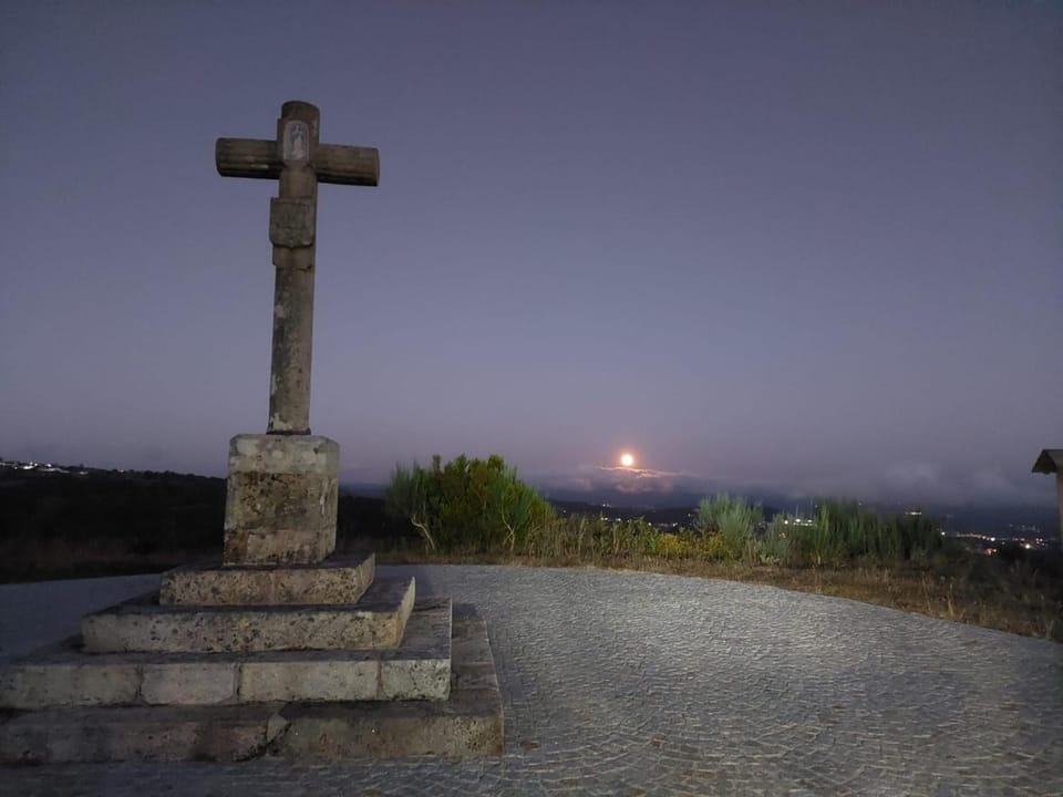 Nearby landmark, Night, Natural landscape, Landmark view
