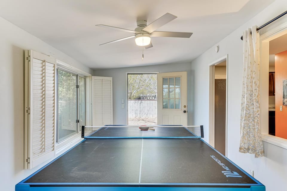 Private Oro Valley Home w/ 130 Mi Bike Path Nearby House in Casas Adobes