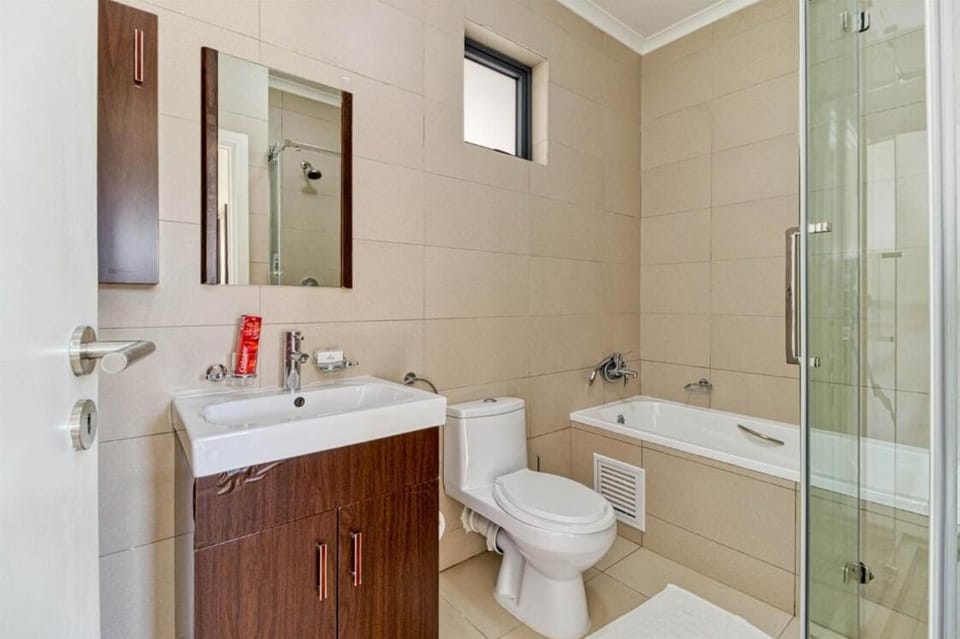 Dainfern Luxury 1-Bed Stay Apartment in Sandton