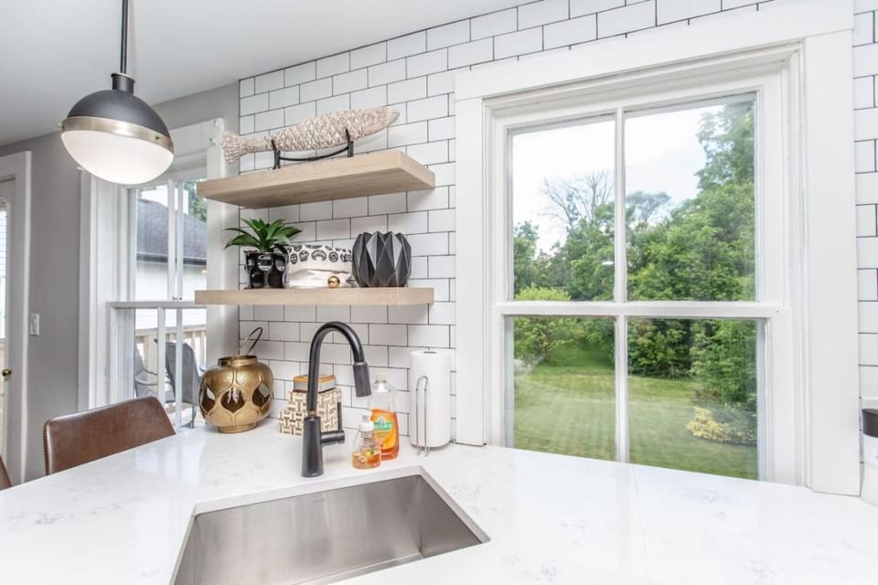 Boutique Quality Home Downtown by the Shaw House in Niagara-on-the-Lake