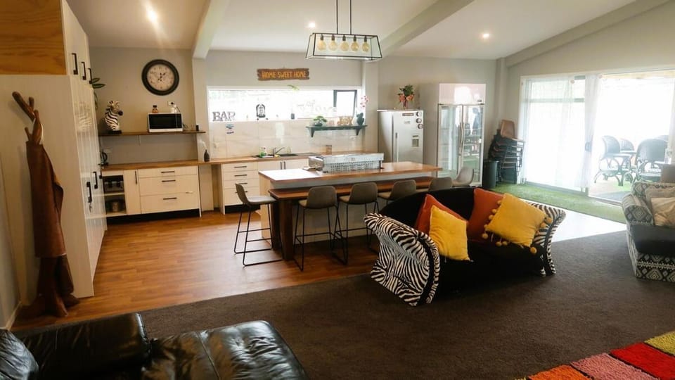 Horotiu Homestead Hamilton Large Group & Event Hire NZ House in Hamilton