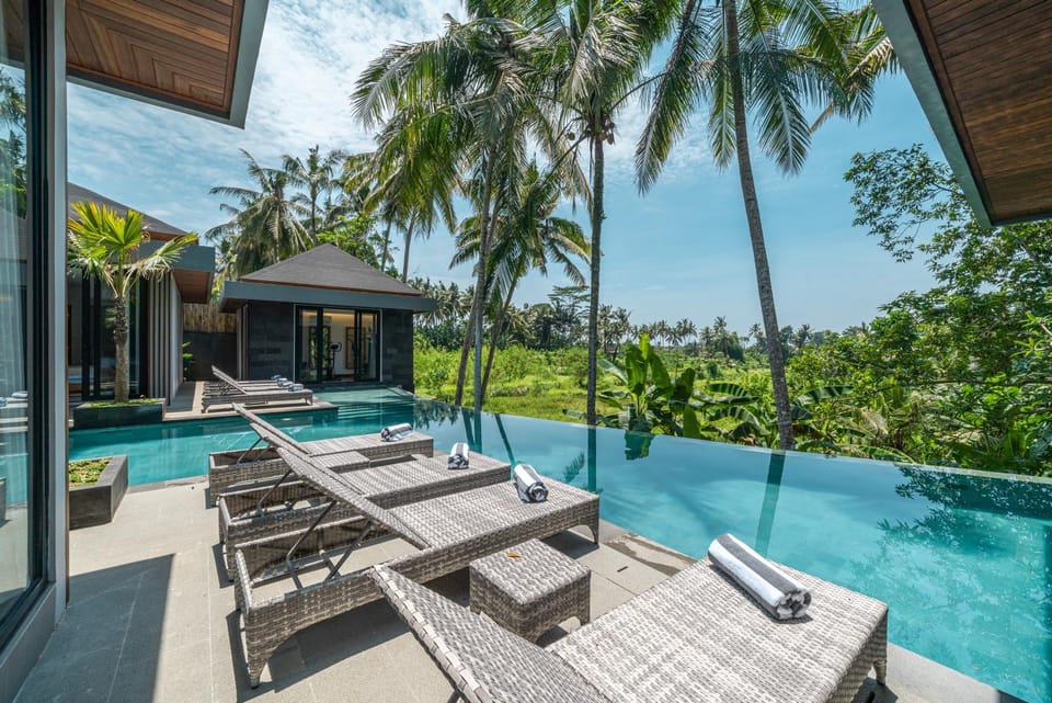 Villa Kiena, Impressive 6BR Ubud Villa - Gym, Spa, Massive pool! Villa in Tampaksiring