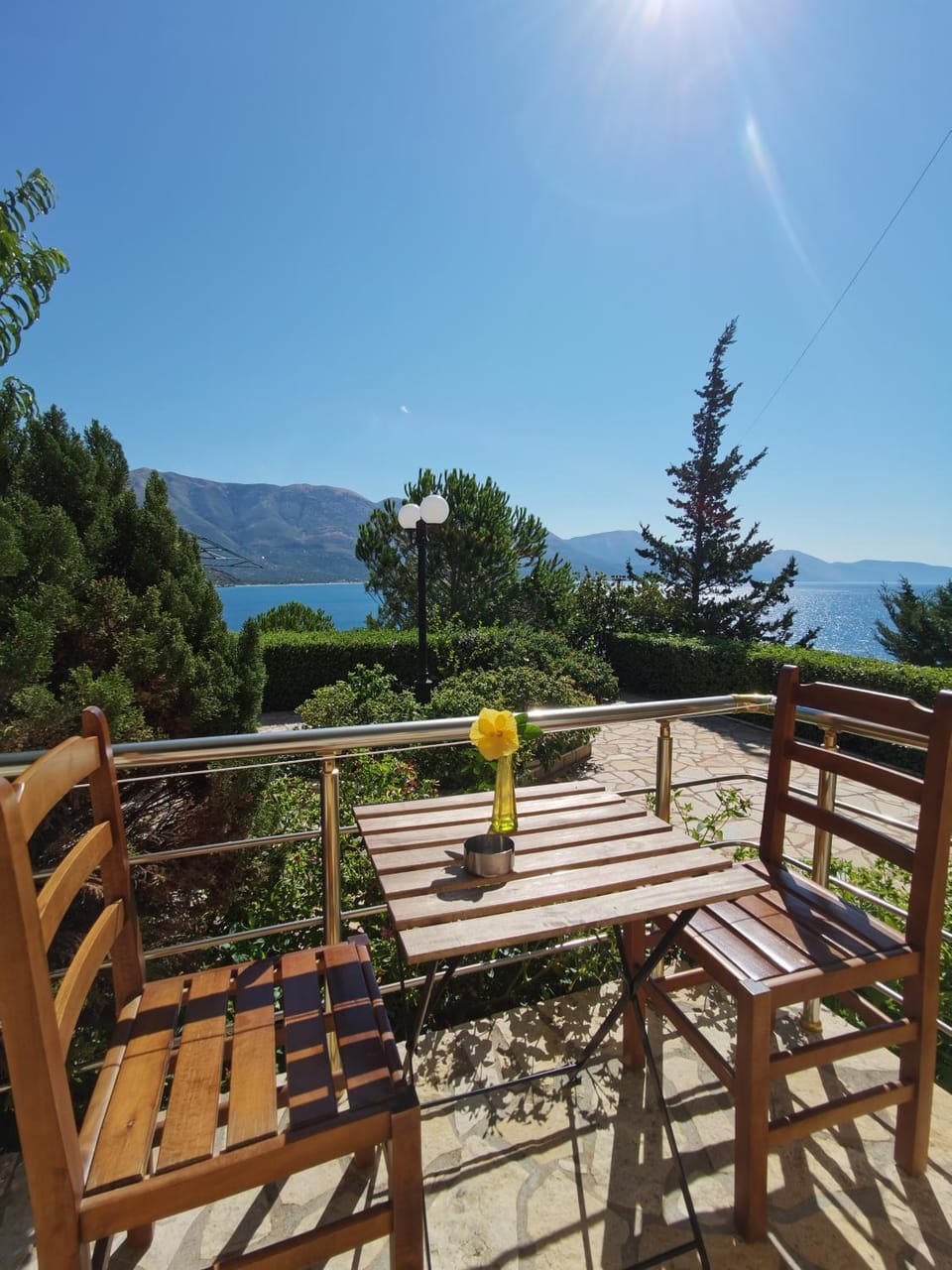 Patio, Day, Natural landscape, View (from property/room), Balcony/Terrace, Dining area, Mountain view