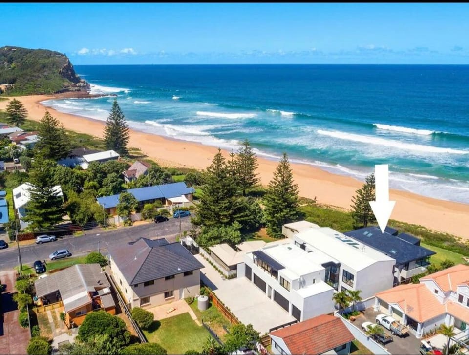 Sea Belle North Avoca Apartment in Terrigal