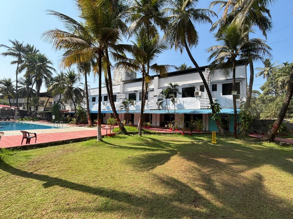 Aqua Resort Resort in Alibag