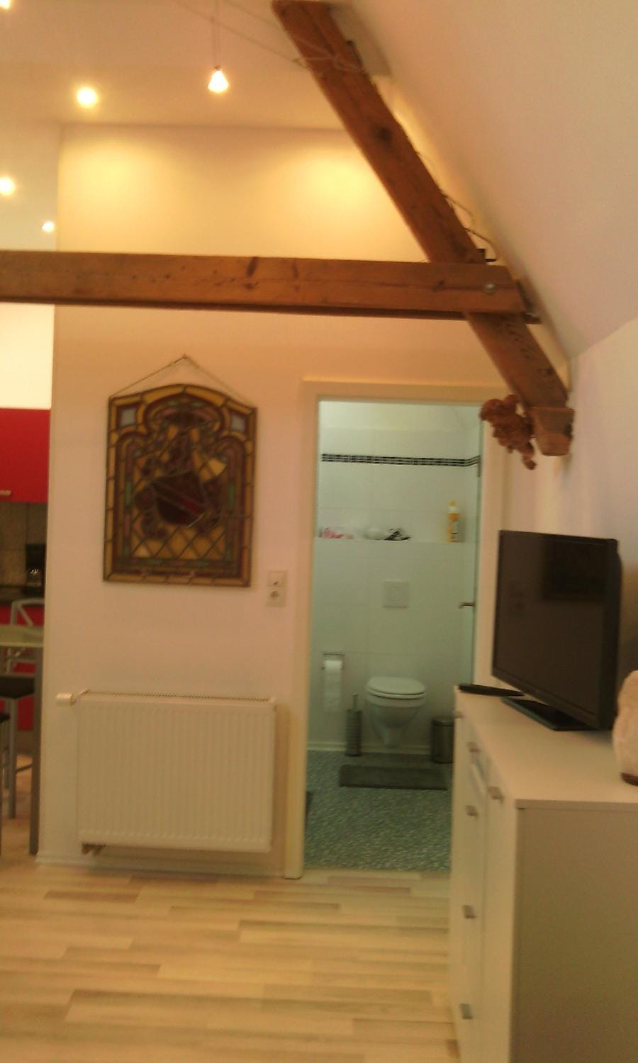 TV and multimedia, Photo of the whole room