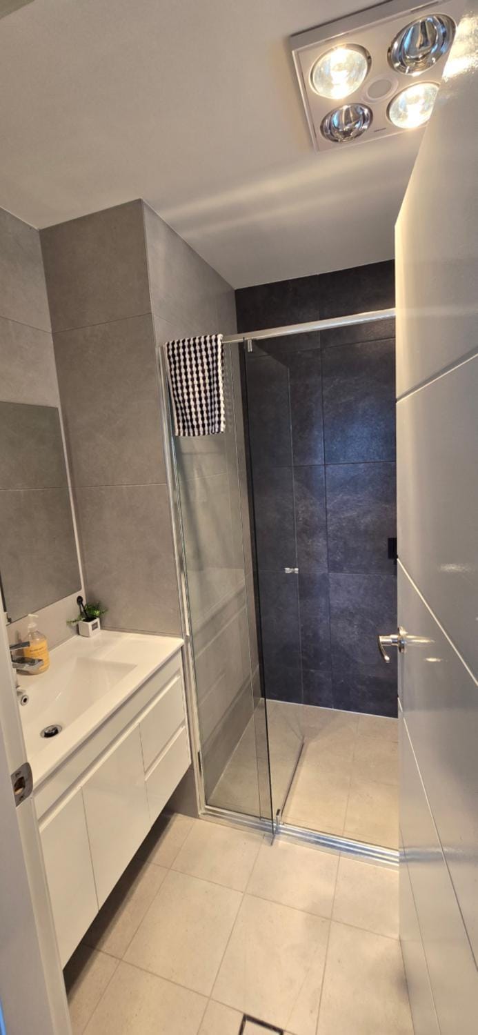 New 5x bedroom The Ponds House Villa in Sydney