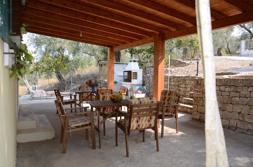 Villa Clementine House in Gaios