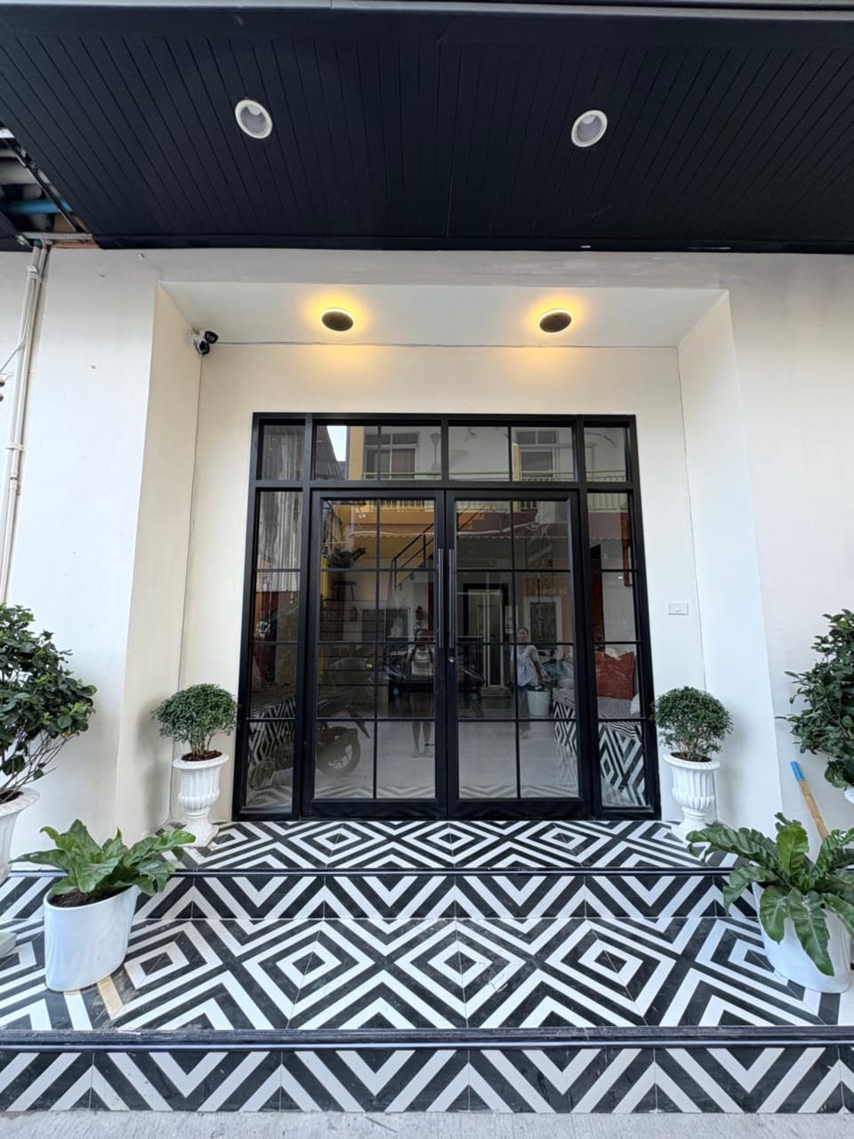 Property building, Facade/entrance