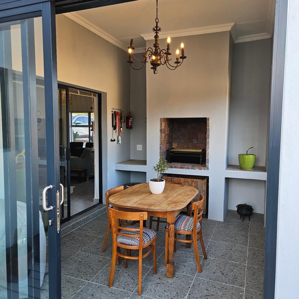 Paradyskloof House in Western Cape
