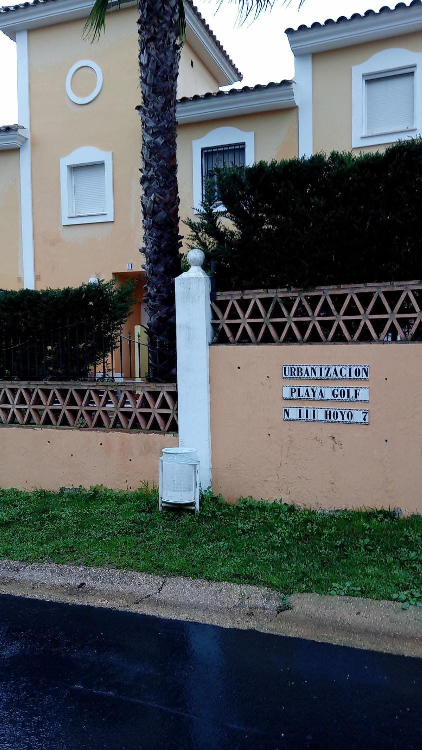 Fantastico Adosado ISLANTILLA GOLF 7 pax House in Costa de la Luz