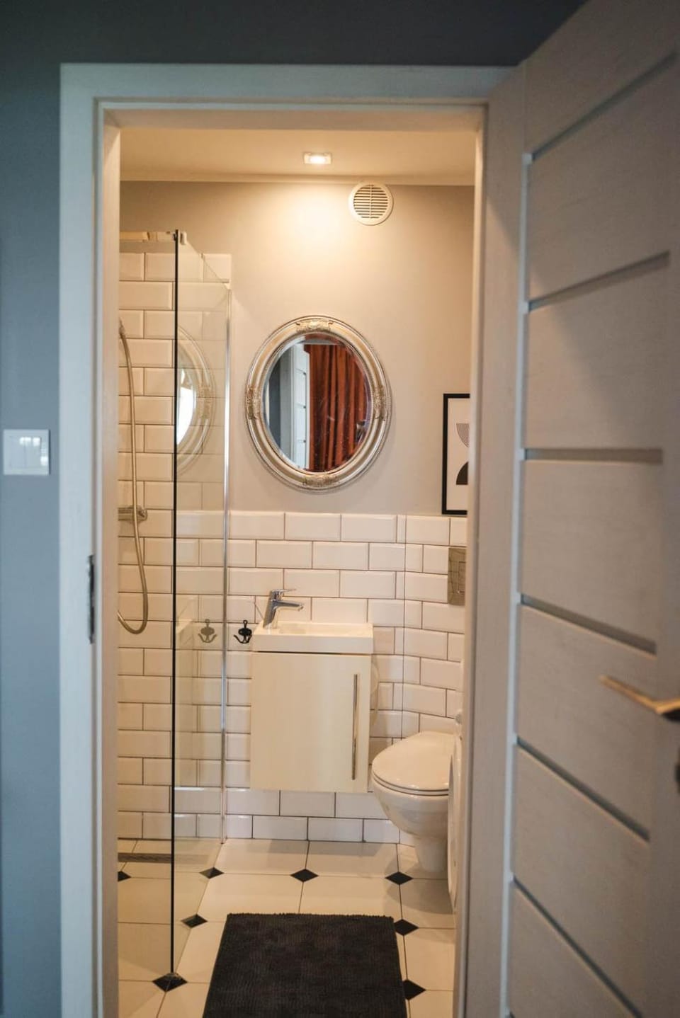 Shower, Bathroom, washing machine