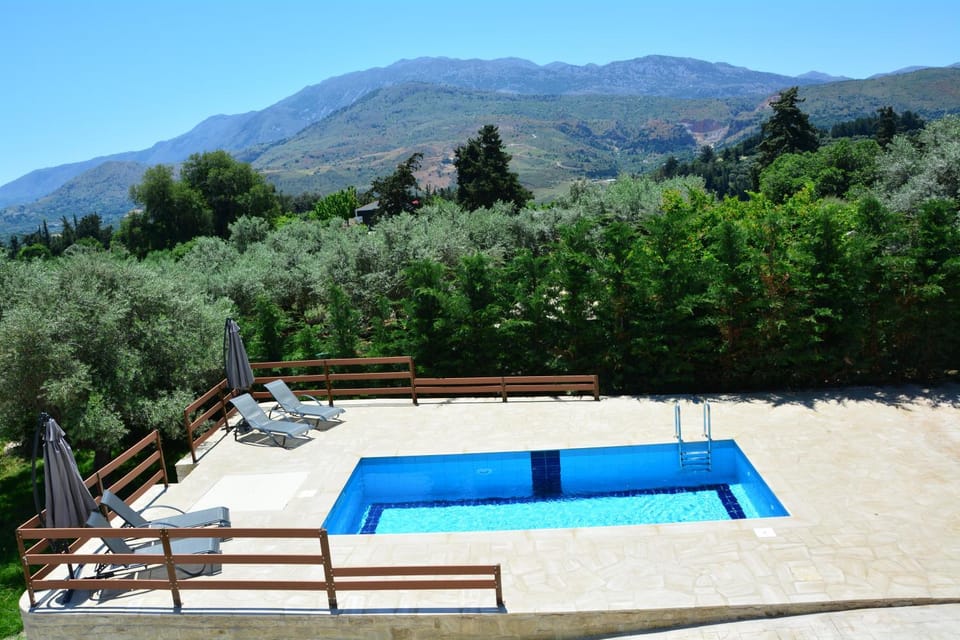 Villa Ikaros House in Crete