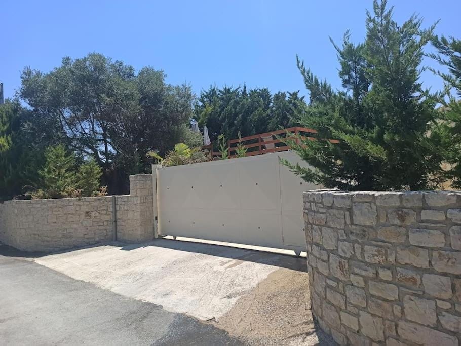 Villa Ikaros House in Crete
