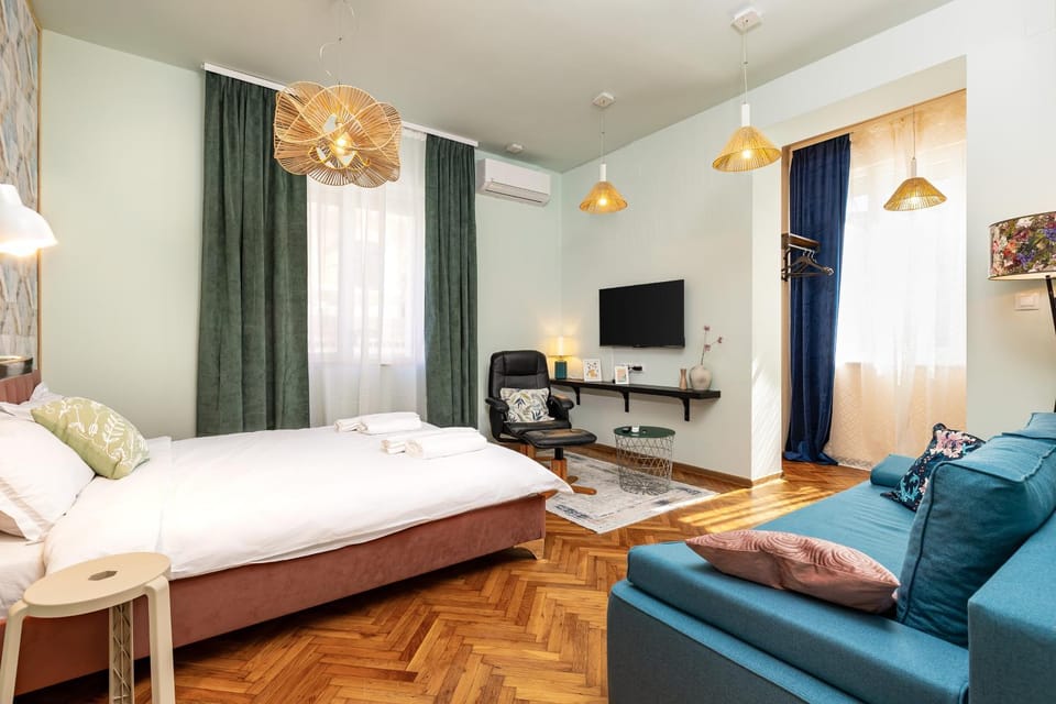 HeBrOs Park Apartment Next to Kapana 2BR Apartment in Plovdiv