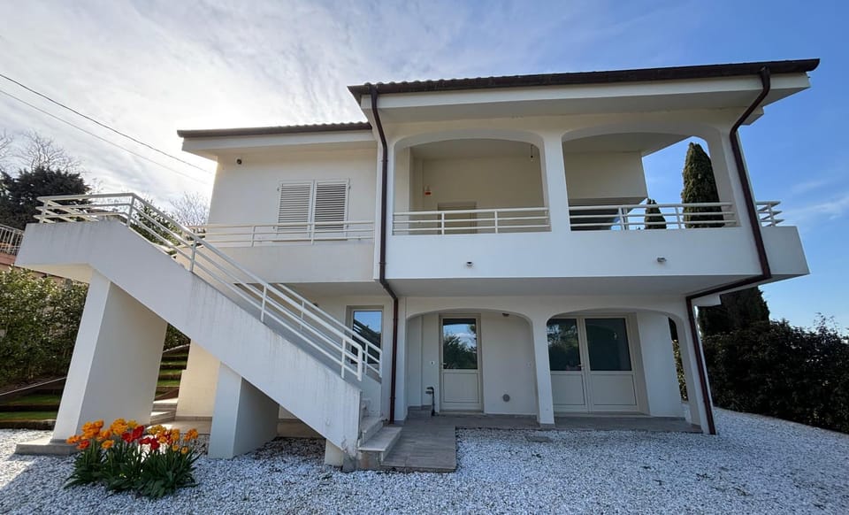 Villa Tafi Bed and Breakfast in Montaione