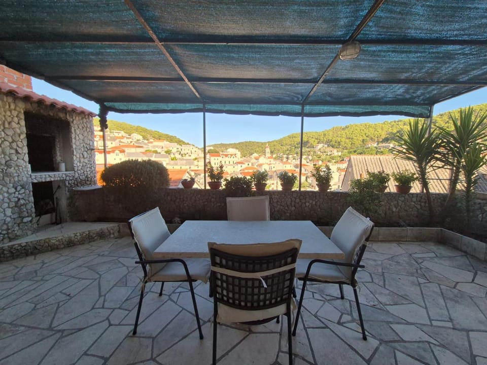 Balcony/Terrace, Garden view