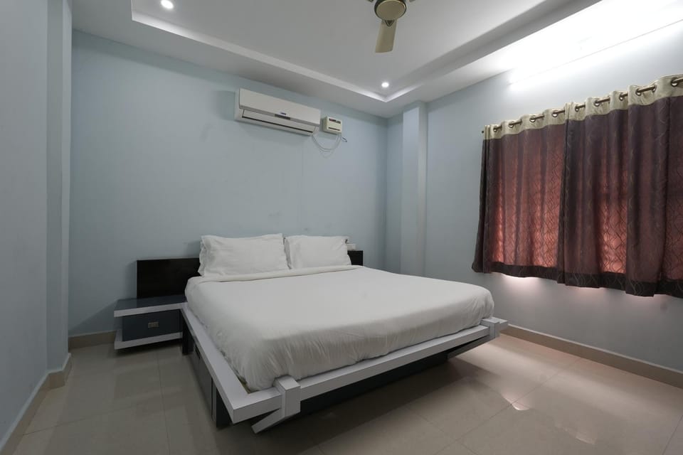 Paradise Home Stay, Near Srinivasam TTD Ticket Counter Opp Bus Stand Vacation rental in Tirupati