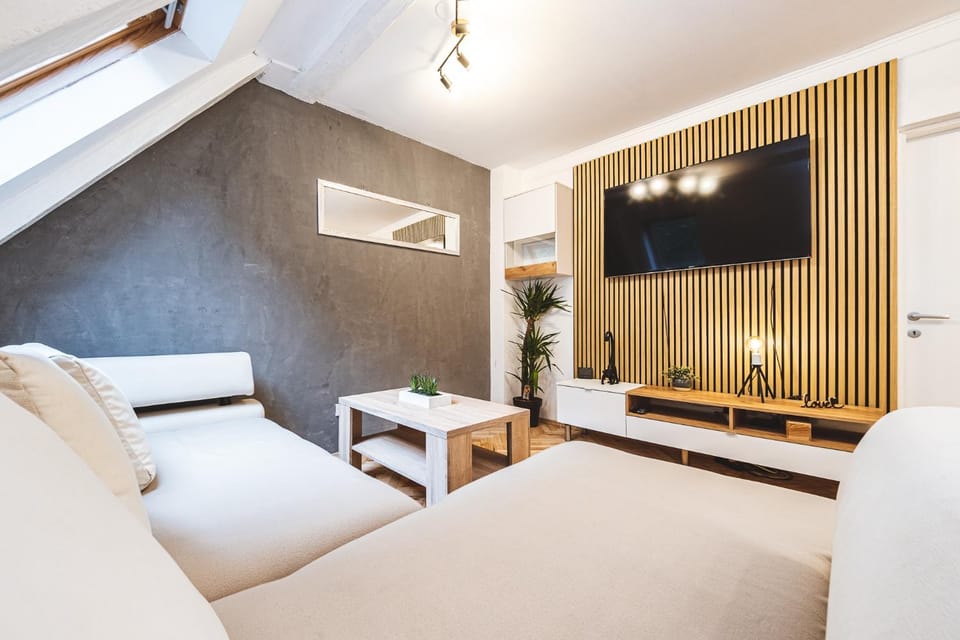 Tkalcic's oasis 1 with free parking Apartment in City of Zagreb