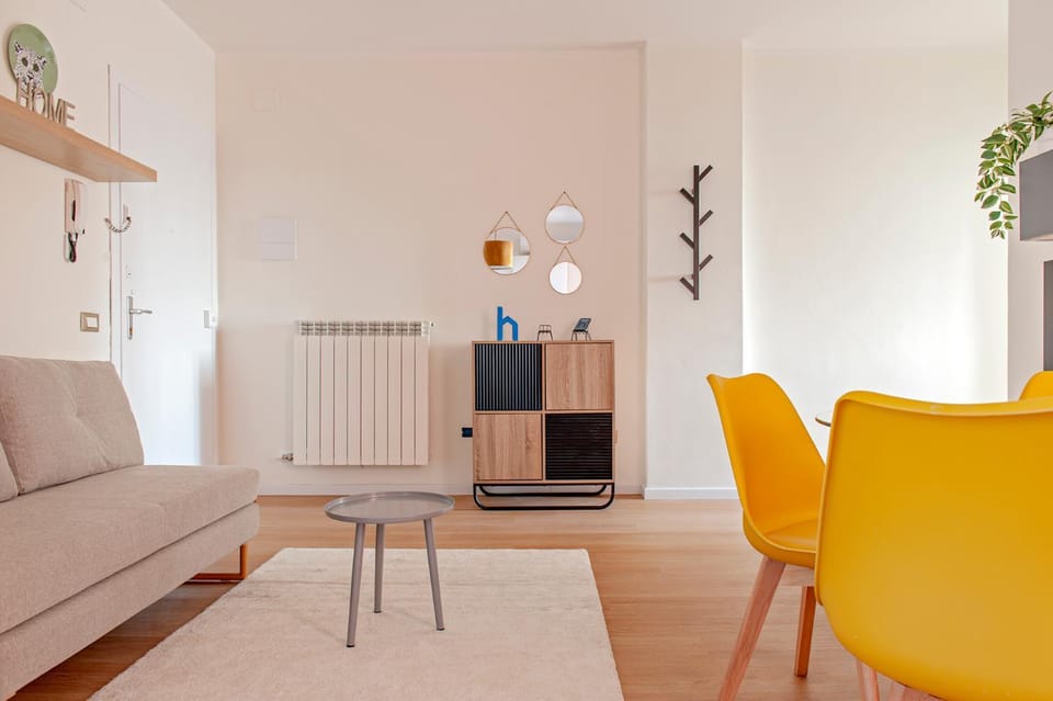 Communal lounge/ TV room, TV and multimedia, heating