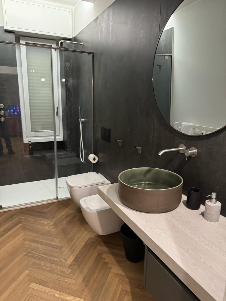 Shower, Toilet, Bathroom