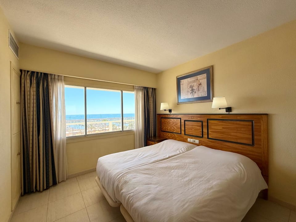 Bed, Bedroom, Sea view