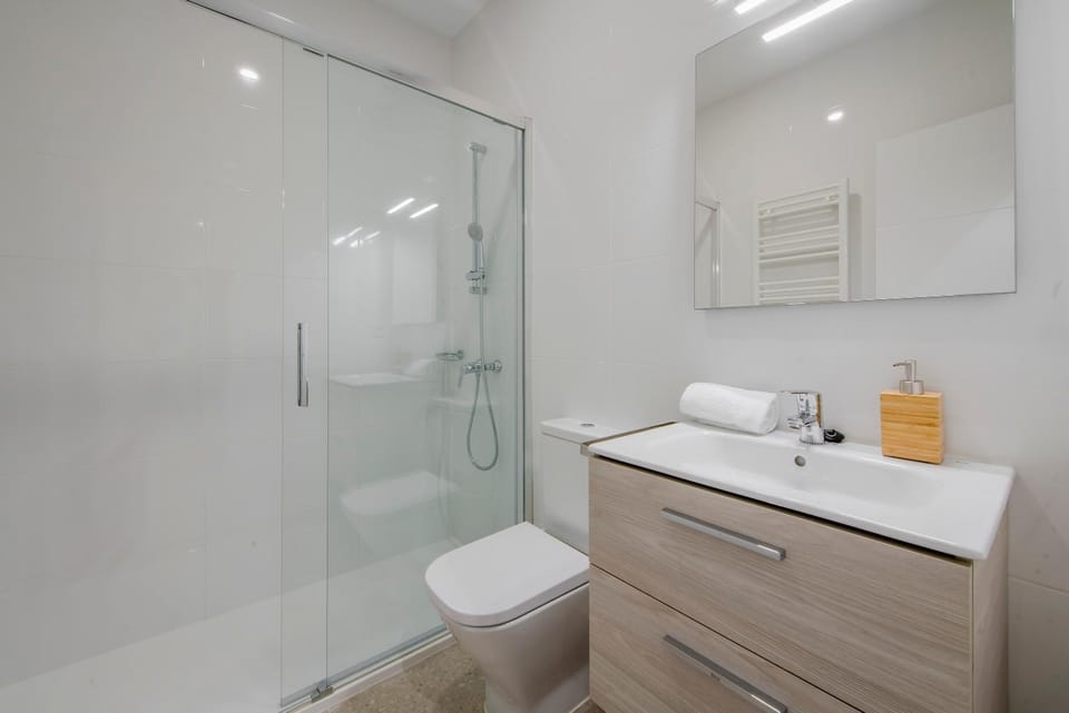Shower, Bathroom