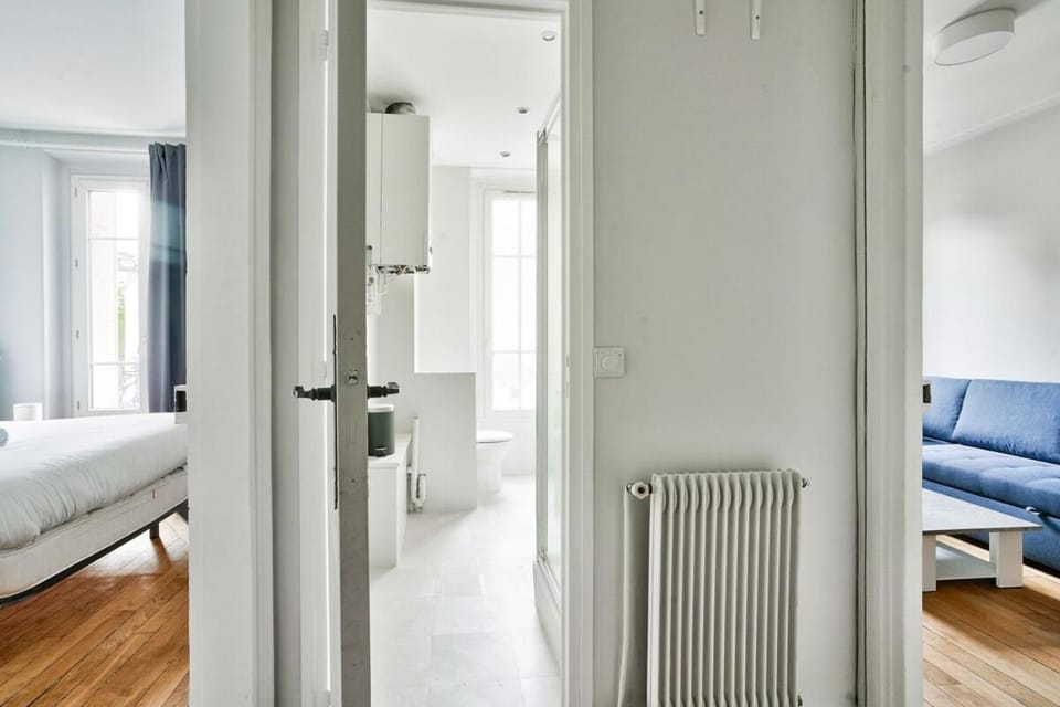 Lovely flat 5min walk from the Marie d'Issy metro station Apartment in Issy-les-Moulineaux