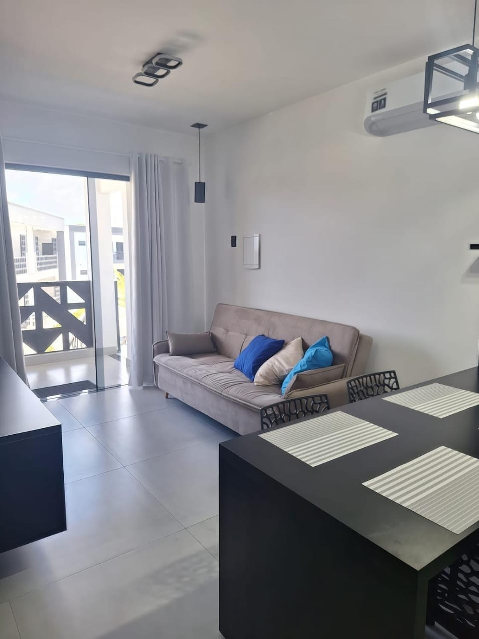 Condomínio Da Vinci Black Apartment in State of Bahia