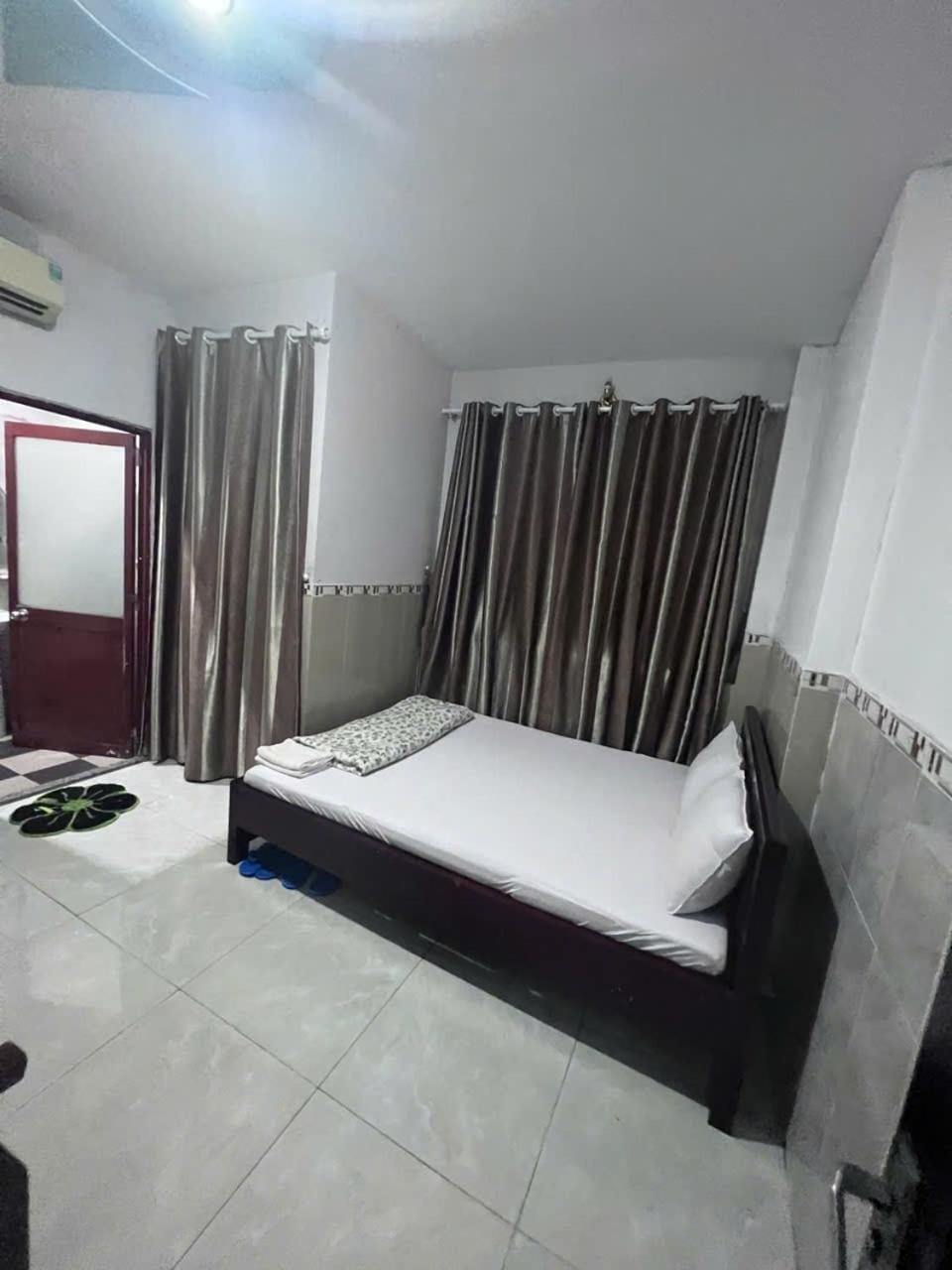 Khách Sạn Đoàn Gia Apartment hotel in Ho Chi Minh City